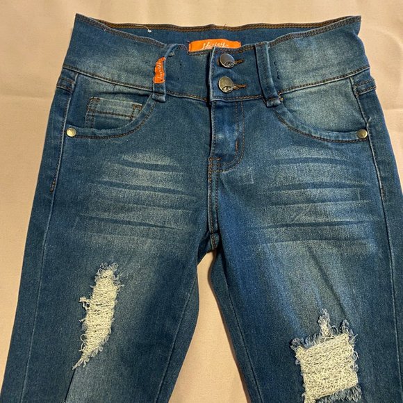 Girl's Ripped Skinny Jeans, 8 - Picture 3 of 5